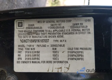 2000 Chevrolet Blazer Ls z USA, uszkodzony, nr VIN 1GNCT18W9YK187037